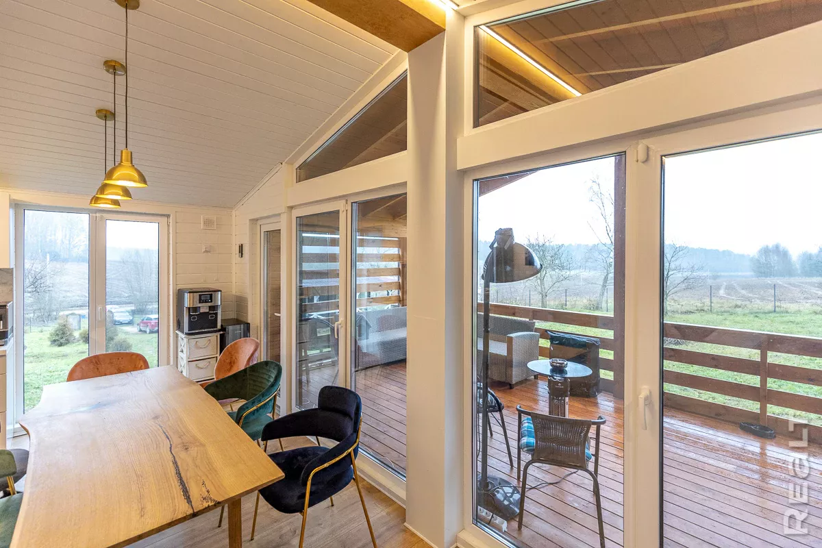 doma-v-stile-barnhaus-pod-klyuch